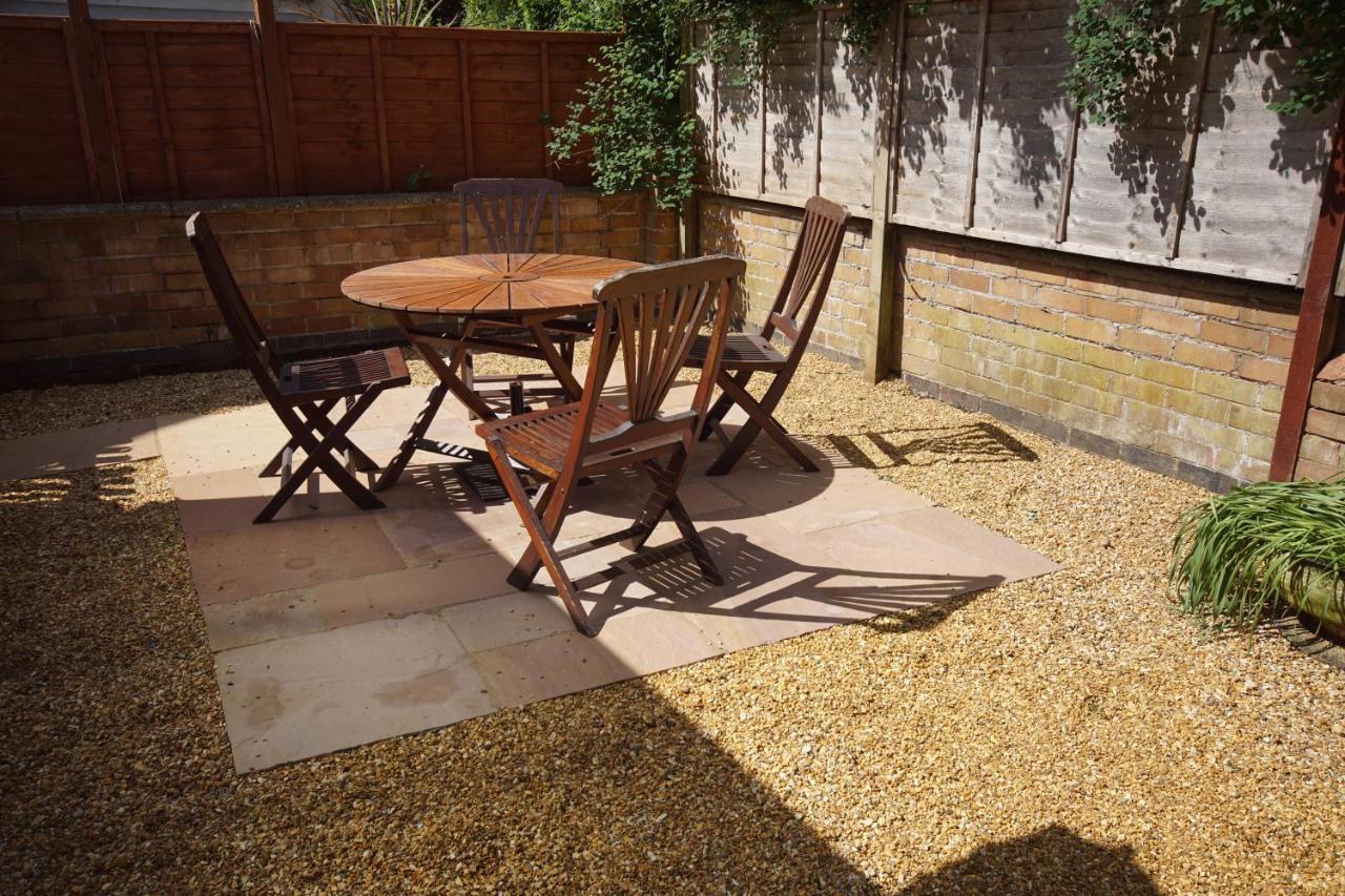 Vale View Scalford Villa ภายนอก รูปภาพ