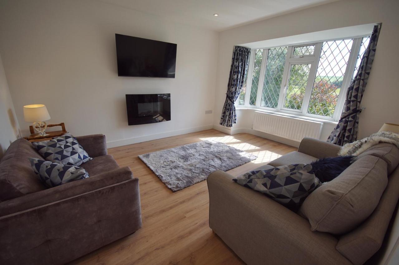 Vale View Scalford Villa ภายนอก รูปภาพ